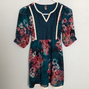 Floral Girls Zunie Size 10 dress